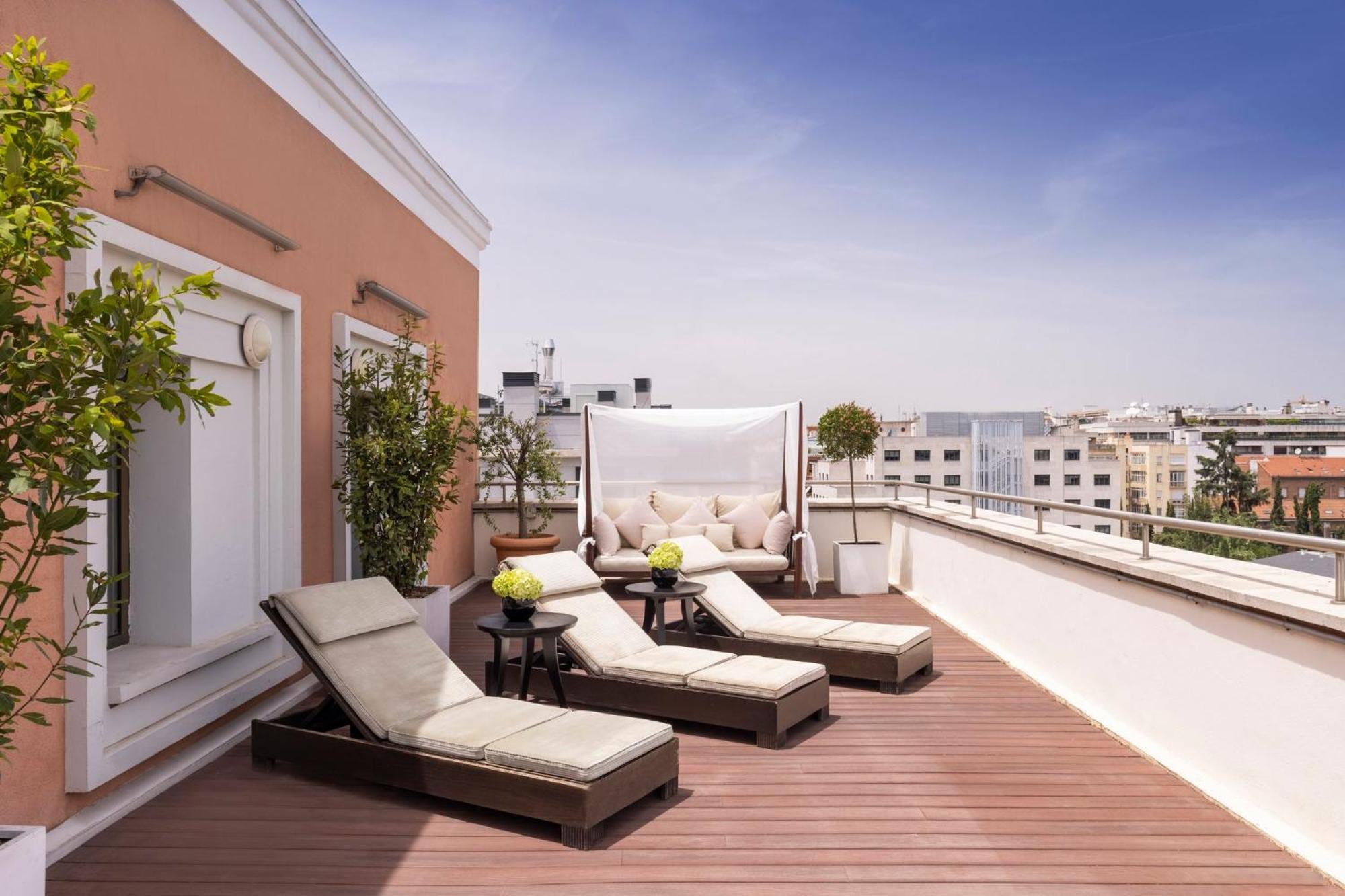 Intercontinental Madrid By Ihg Hotel Exterior photo