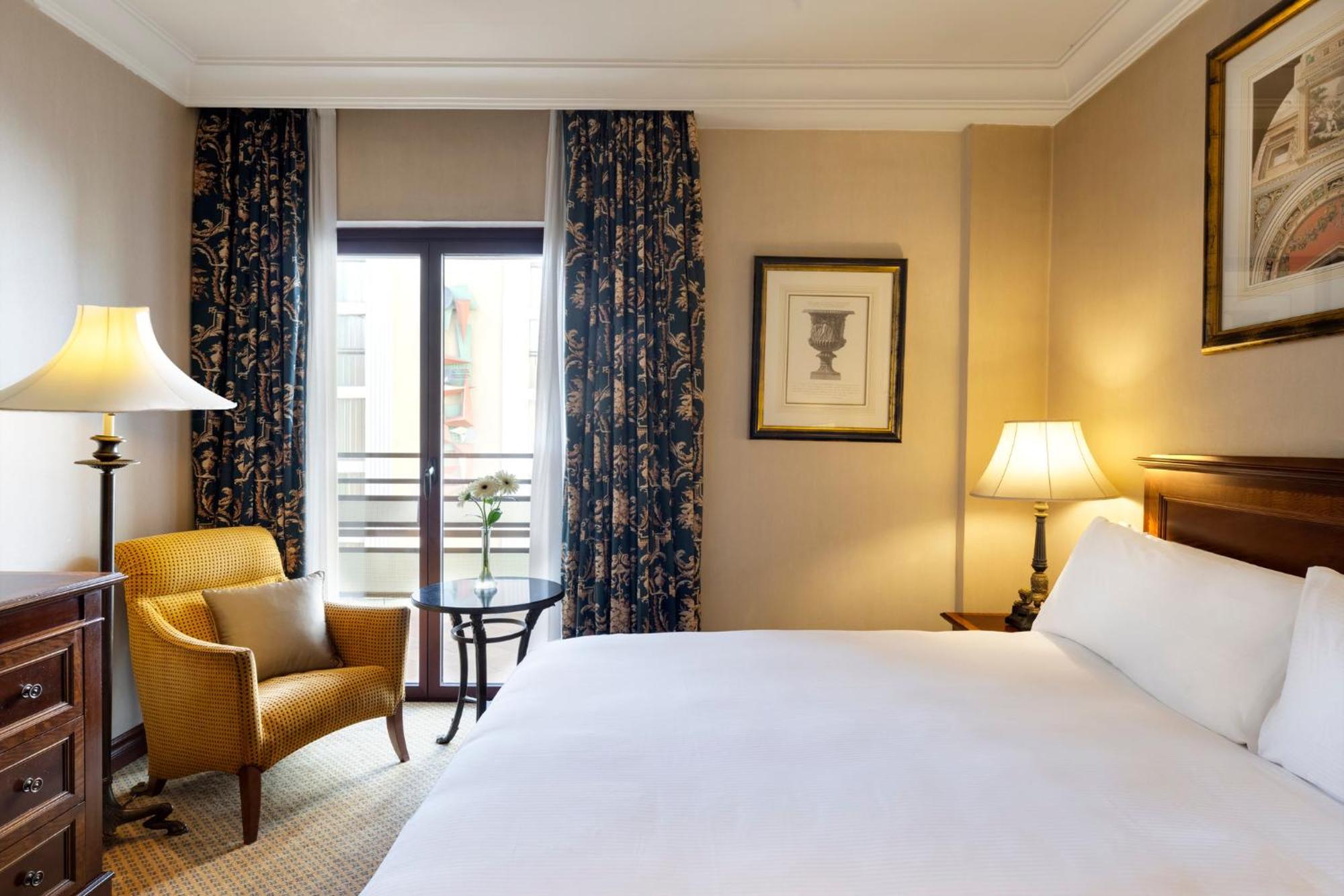 Intercontinental Madrid By Ihg Hotel Exterior photo